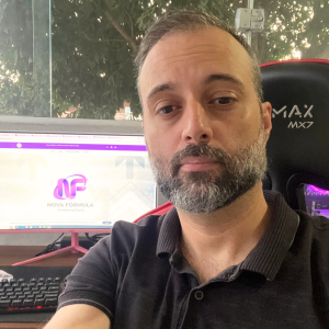 Tiago Dias - Estrategista de Marketing