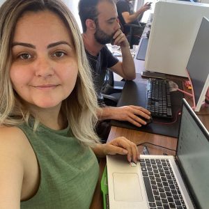 Natália Medeiros - Social Media